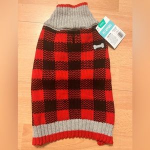 Super cute doggie holiday sweater Size Medium